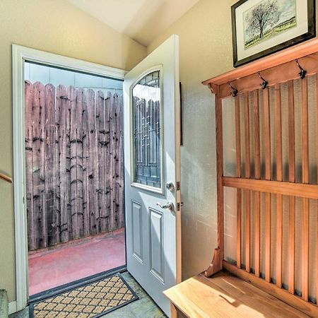 Hilltop Loft Ukiah Vacation Rental! 외부 사진