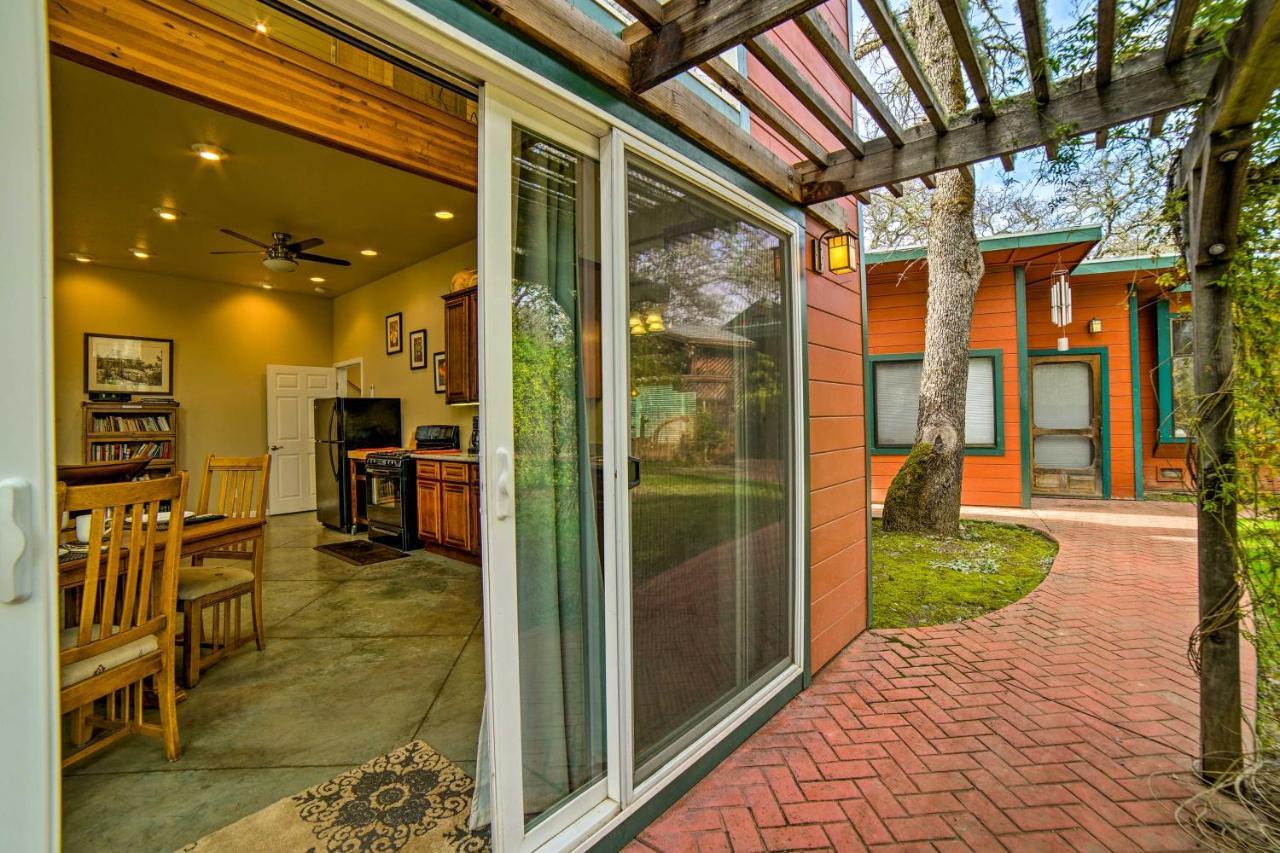 Hilltop Loft Ukiah Vacation Rental! 외부 사진