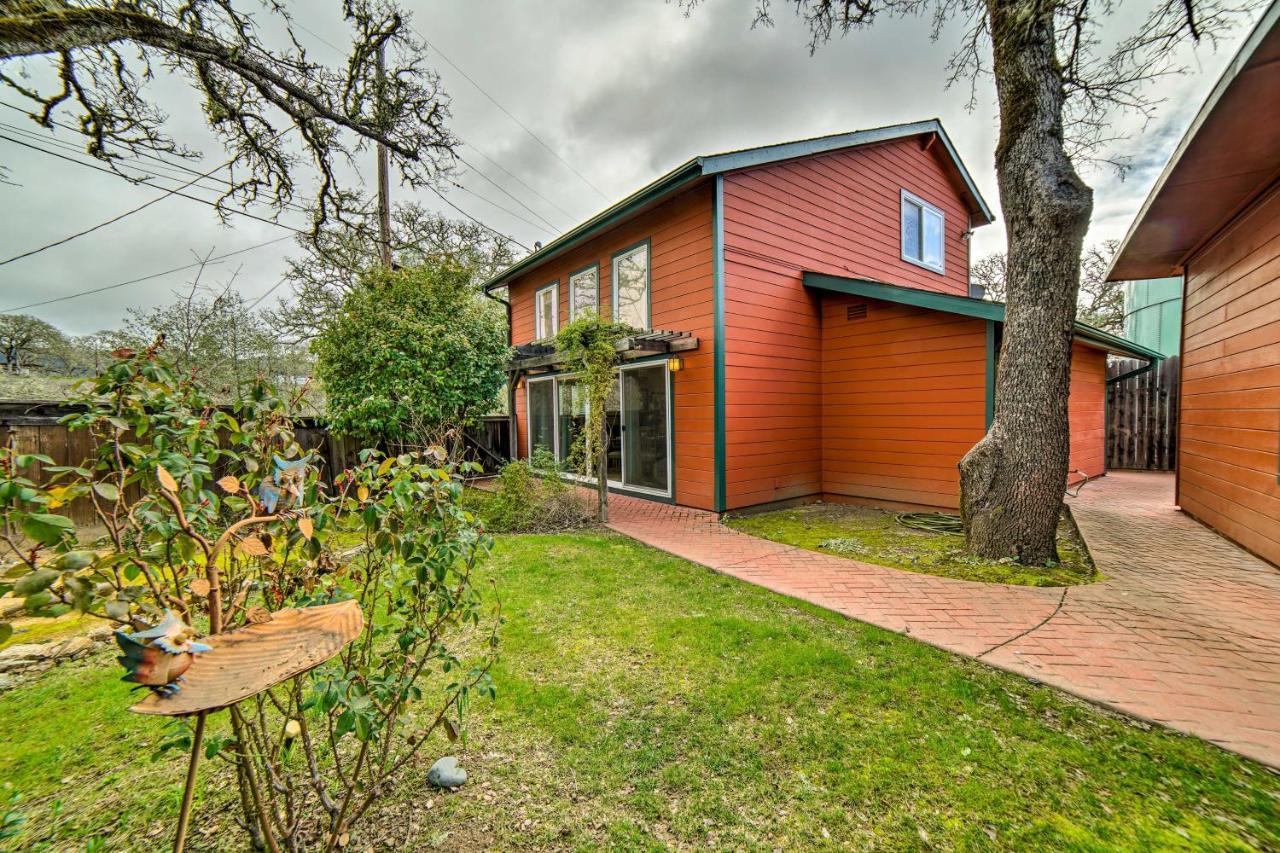 Hilltop Loft Ukiah Vacation Rental! 외부 사진