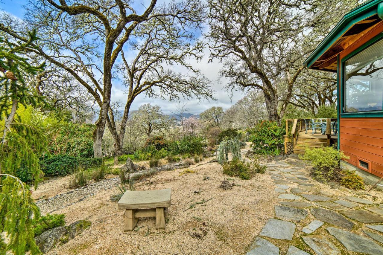 Hilltop Loft Ukiah Vacation Rental! 외부 사진