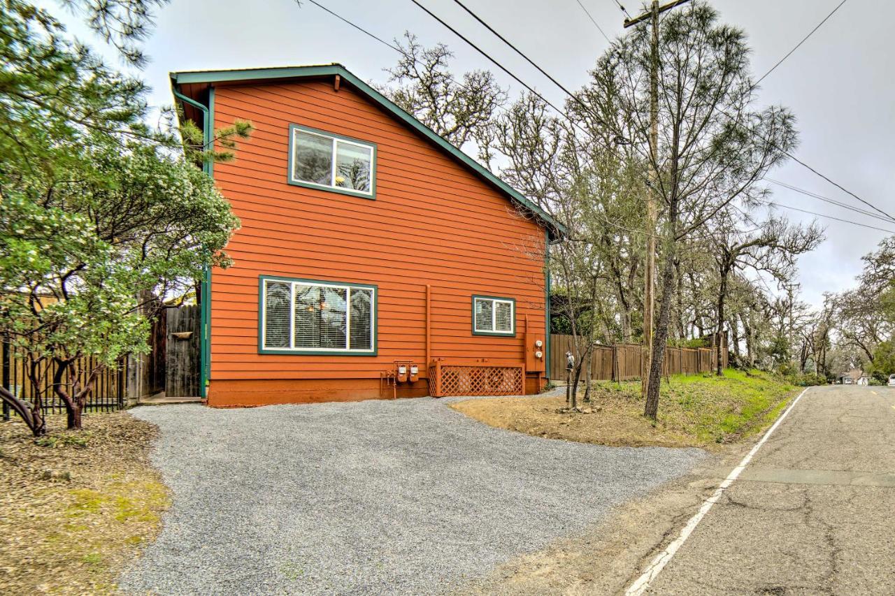 Hilltop Loft Ukiah Vacation Rental! 외부 사진